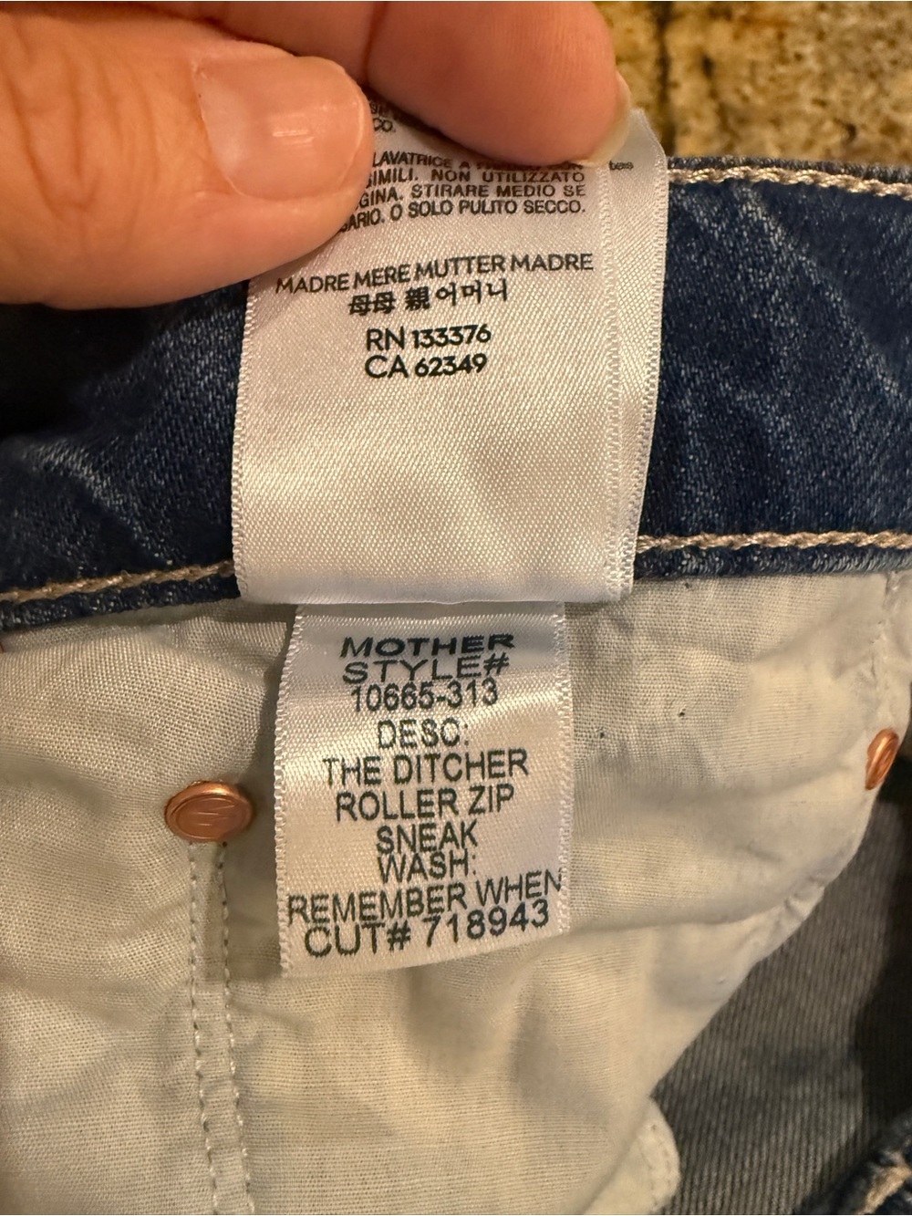 Anthropologie MOTHER The Ditcher Roller High Rise Wide Leg Jeans EUC Size 30 - Picture 11 of 12